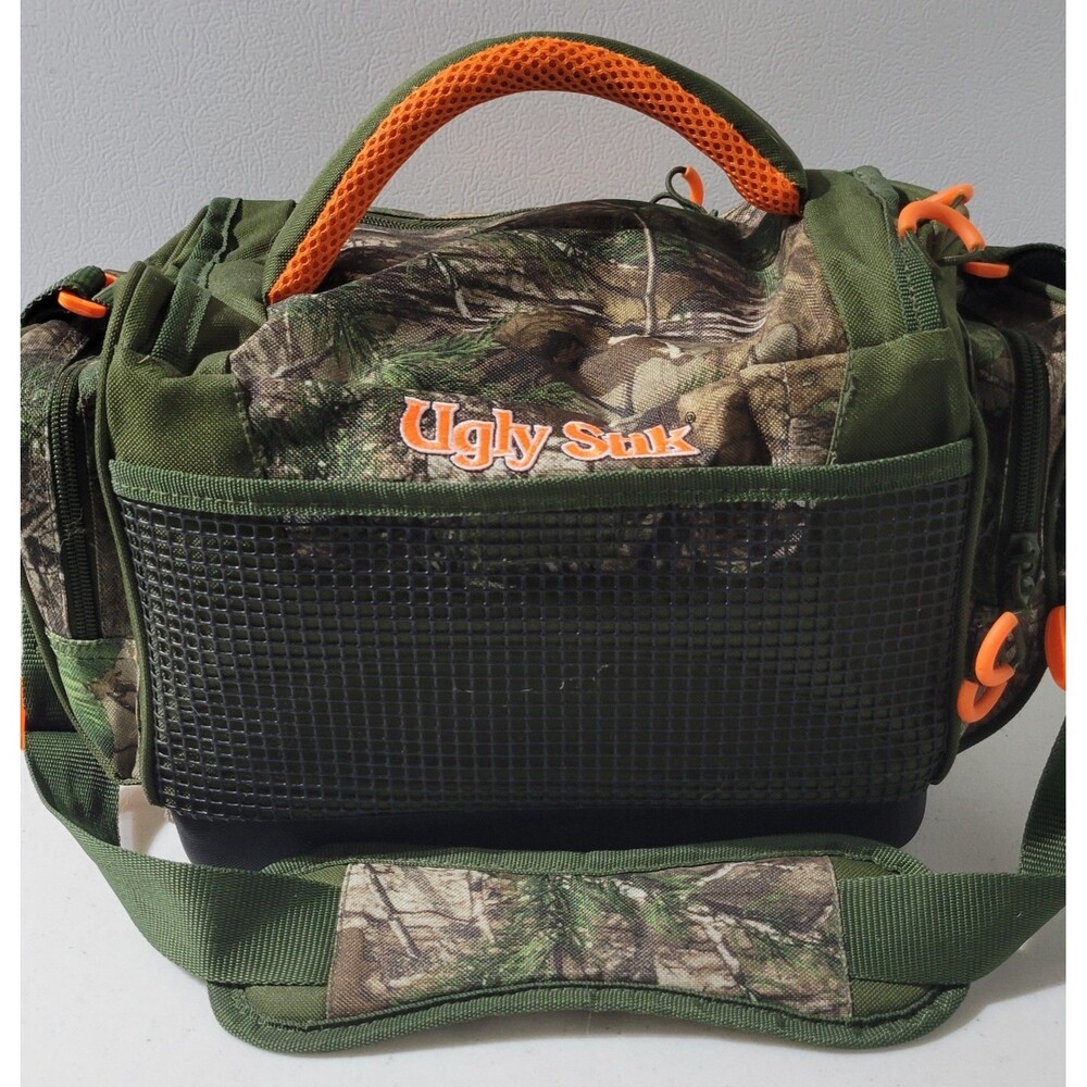 UGLY STIK Real Tree Green Camo Soft Side Tackle Bag w/ 4 Clear Lure Boxes - Picture 3 of 7